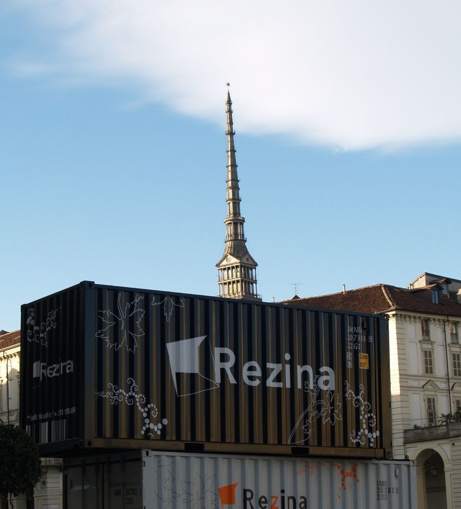 Rezina